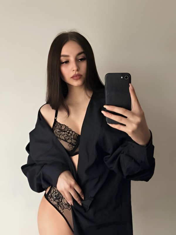 Алиана привлекательная девушка из Кулебаки цена от 2500 руб