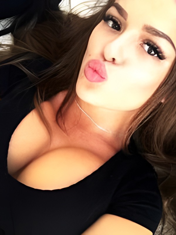 Ленусик привлекательная девушка из Кулебаки цена от 1500 руб