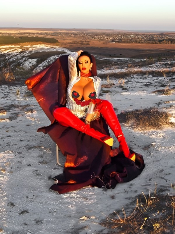 Слава привлекательная девушка из Кулебаки цена от 2500 руб