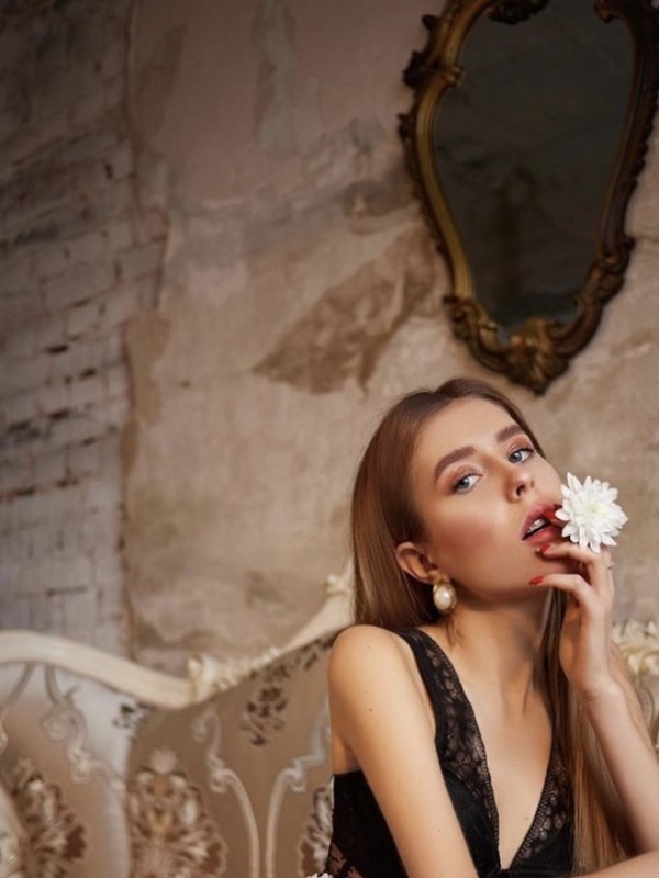 🎥 Ольга привлекательная девушка из Кулебаки цена от 3500 руб